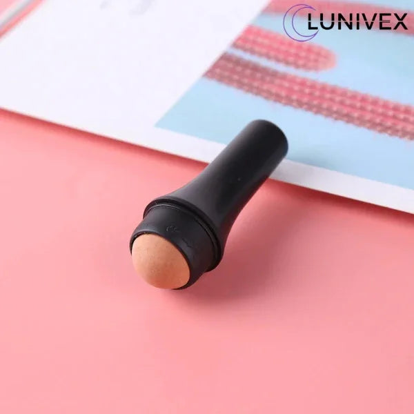 Oil volcanic absorbing roller Almacen